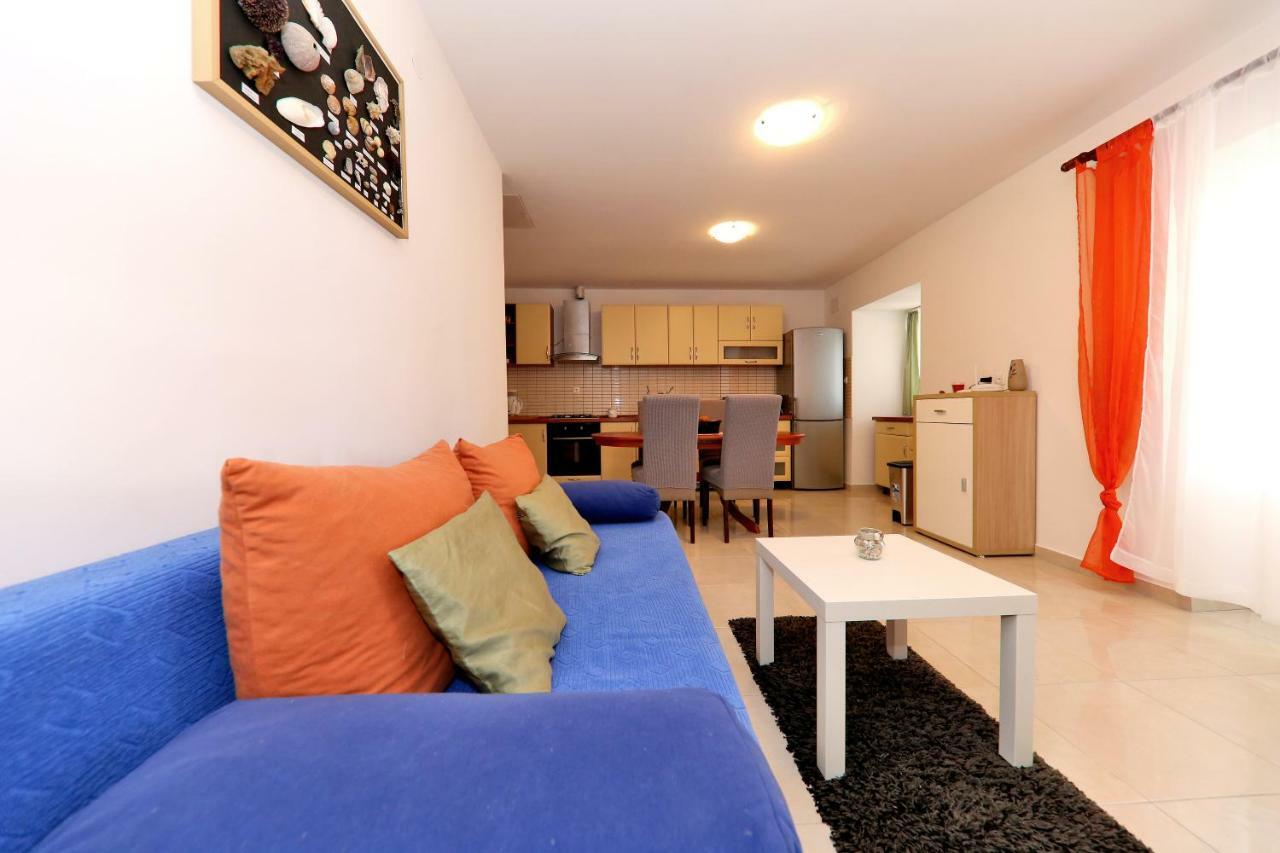 Apartments Anka Rtina Extérieur photo