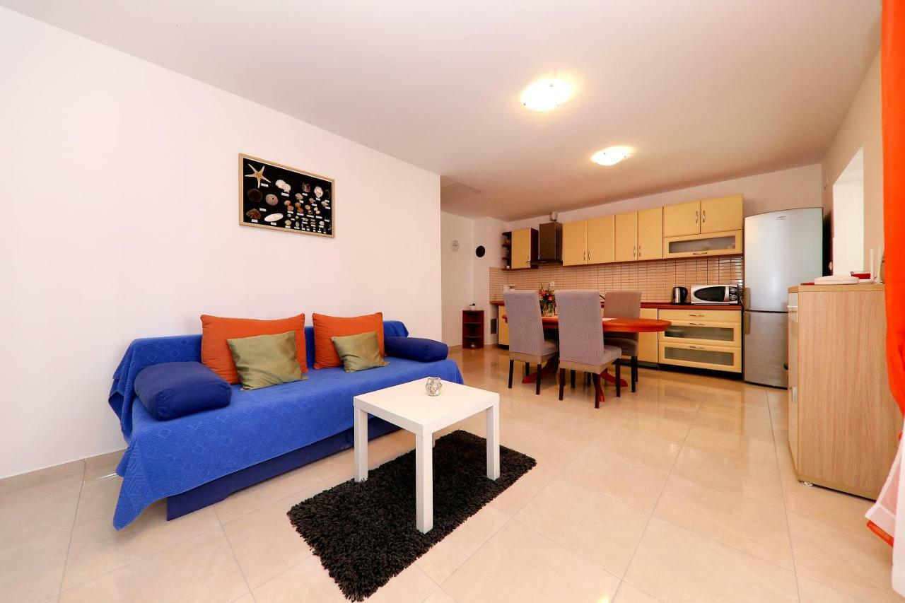 Apartments Anka Rtina Extérieur photo